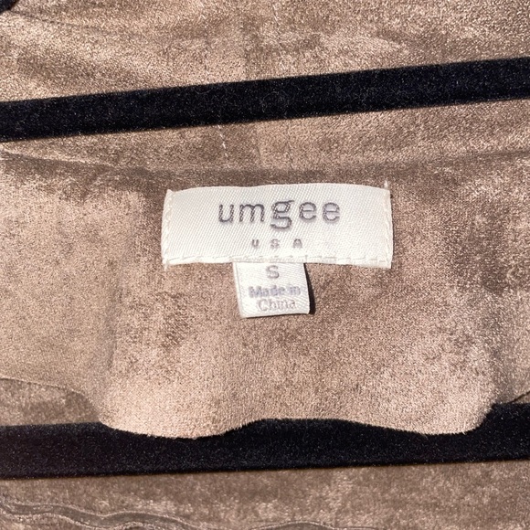 Women's Taupe Suede Jacket - Picture 12 of 13